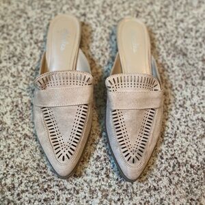 Charles David Faux Suede Flats Women’s Size 7